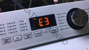 loi-e3-may-giat-toshiba-la-gi